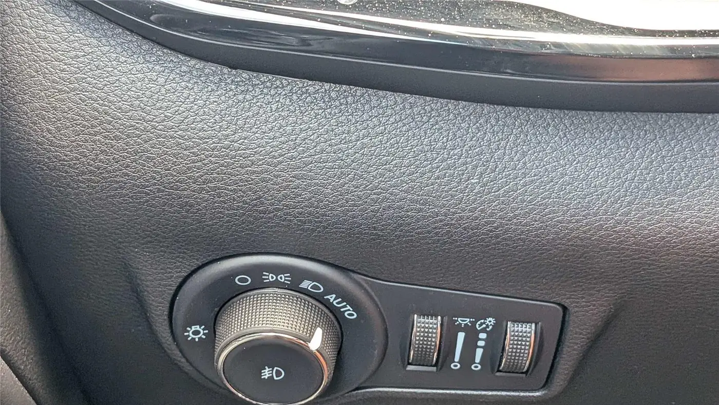 2023 Jeep Compass Trailhawk