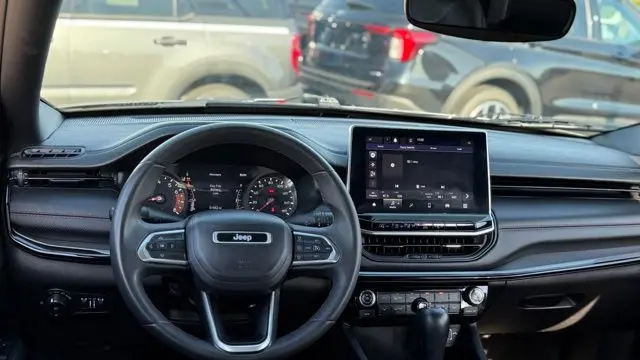 2023 Jeep Compass Trailhawk