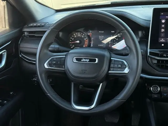 2023 Jeep Compass - $20,500