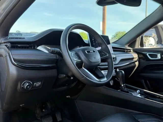 2023 Jeep Compass - $20,500