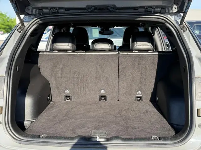 2023 Jeep Compass - $20,500