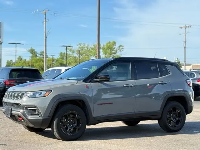 2023 Jeep Compass - $20,500