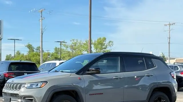 2023 Jeep Compass Trailhawk