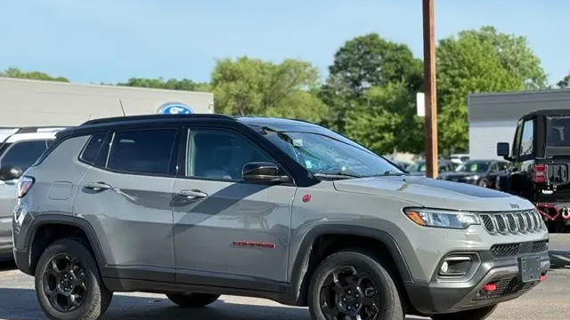 2023 Jeep Compass Trailhawk