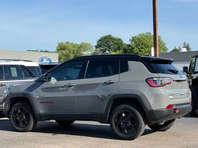 2023 Jeep Compass - $20,500