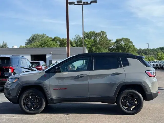 2023 Jeep Compass - $20,500
