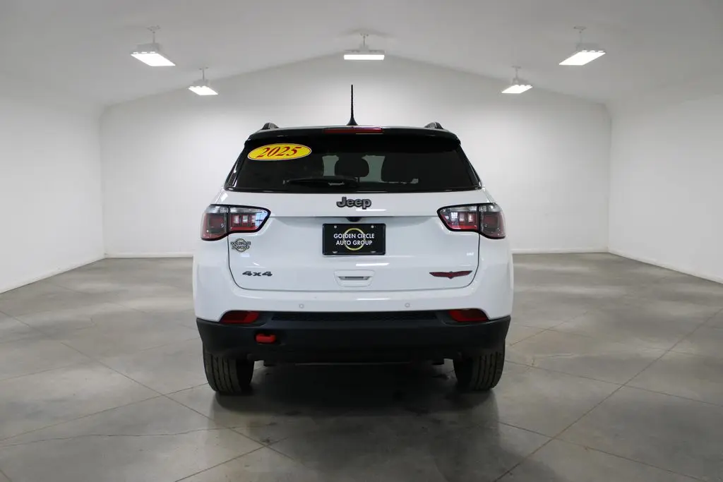 2025 Jeep Compass - $21,688