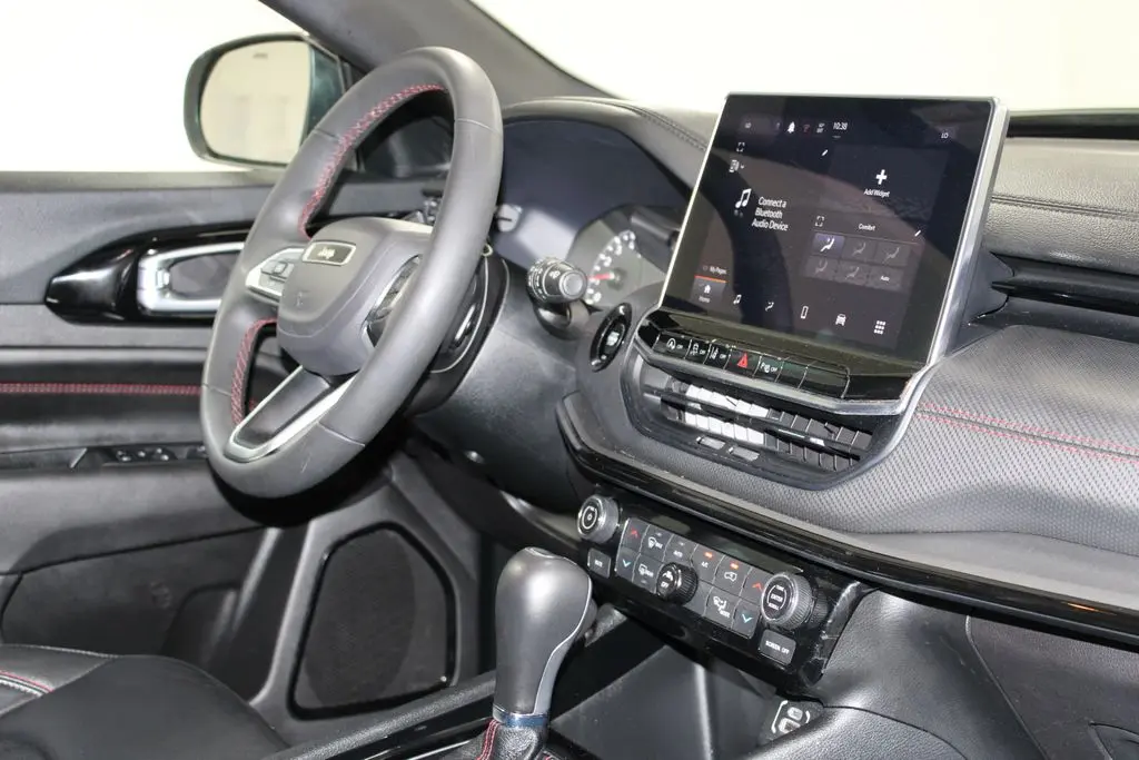 2025 Jeep Compass - $21,688