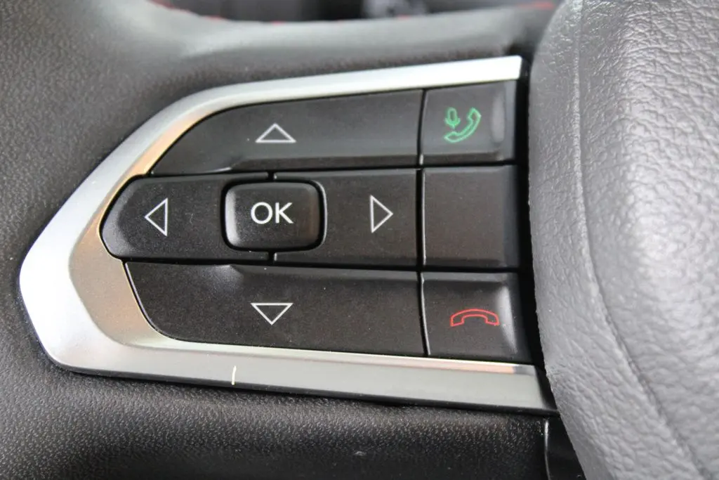 2025 Jeep Compass - $21,688