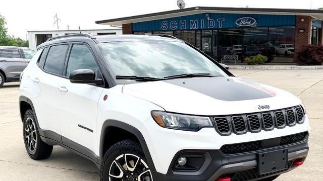 2025 Jeep Compass Trailhawk