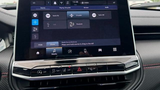2025 Jeep Compass Trailhawk