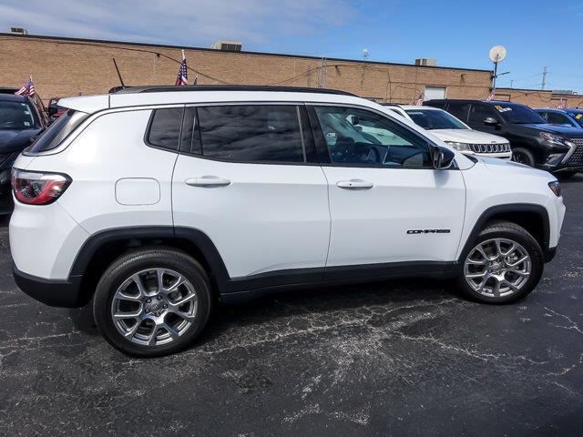 2022 Jeep Compass - $20,935