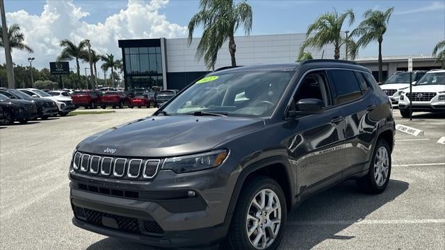 2022 Jeep Compass Latitude Lux