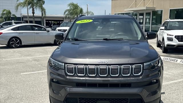 2022 Jeep Compass Latitude Lux