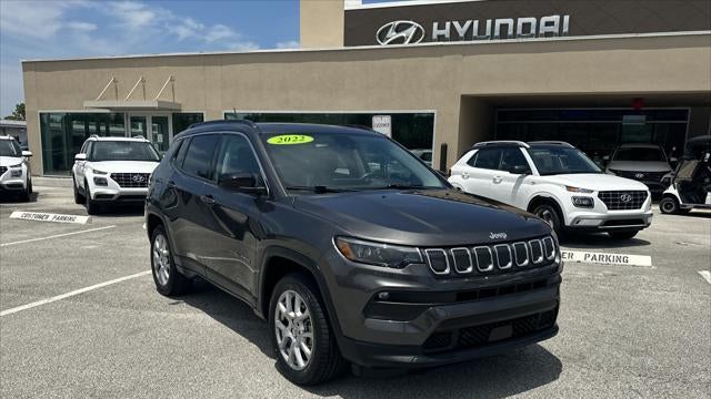 2022 Jeep Compass Latitude Lux