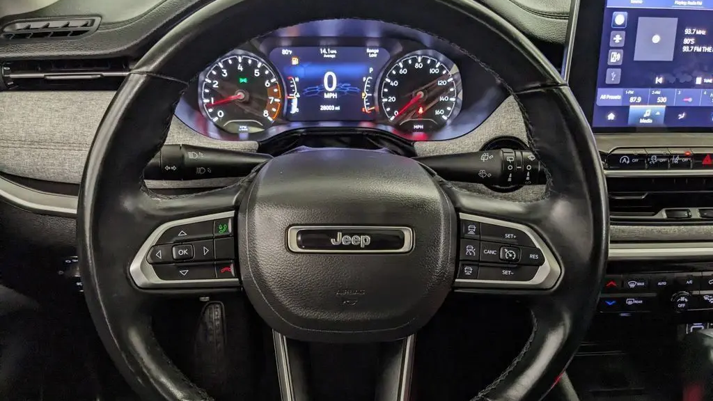 2022 Jeep Compass Latitude Lux