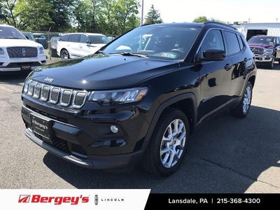 Photo of a 2022 Jeep Compass 4X4 Latitude LUX 4DR SUV for sale