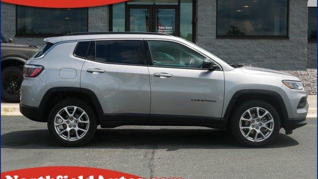 Preowned 2022 Jeep Compass Latitude Lux for Sale