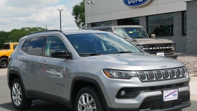 2022 Jeep Compass Latitude Lux