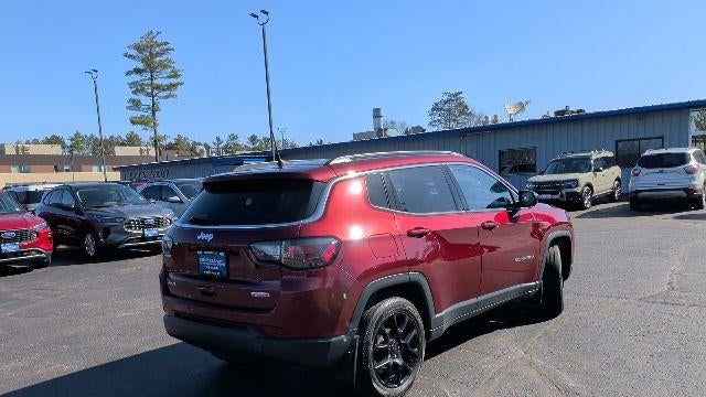 2022 Jeep Compass Latitude Lux