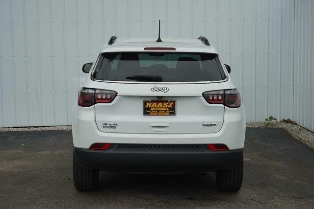 2022 Jeep Compass - $17,000