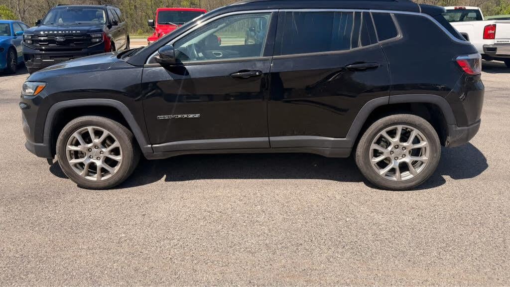 Preowned 2022 Jeep Compass Latitude Lux for Sale