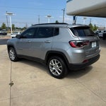 2022 Compass Thumbnail 5