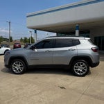 2022 Compass Thumbnail 6