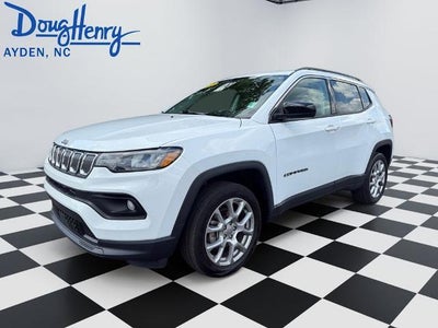 Photo of a 2022 Jeep Compass 4X4 Latitude LUX 4DR SUV for sale