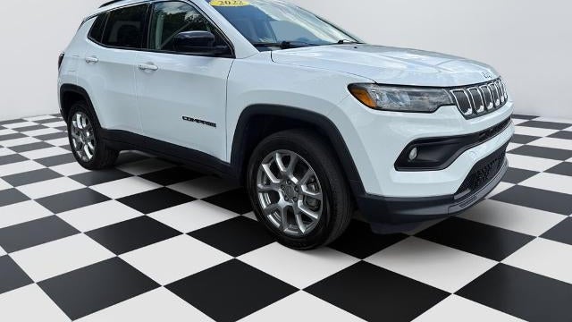 2022 Jeep Compass Latitude Lux