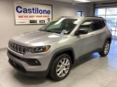 2022 Jeep Compass 4X4 Latitude LUX 4DR SUV