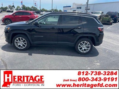 2022 Jeep Compass 4X4 Latitude LUX 4DR SUV