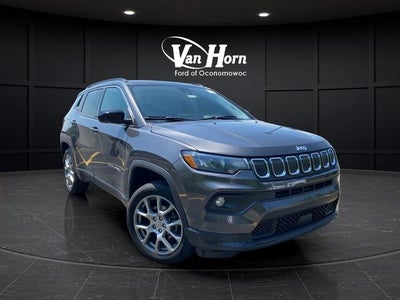 Photo of a 2022 Jeep Compass 4X4 Latitude LUX 4DR SUV for sale