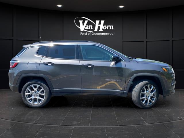 2022 Jeep Compass - $21,995