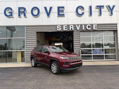 Photo of a 2022 Jeep Compass 4X4 Latitude LUX 4DR SUV for sale