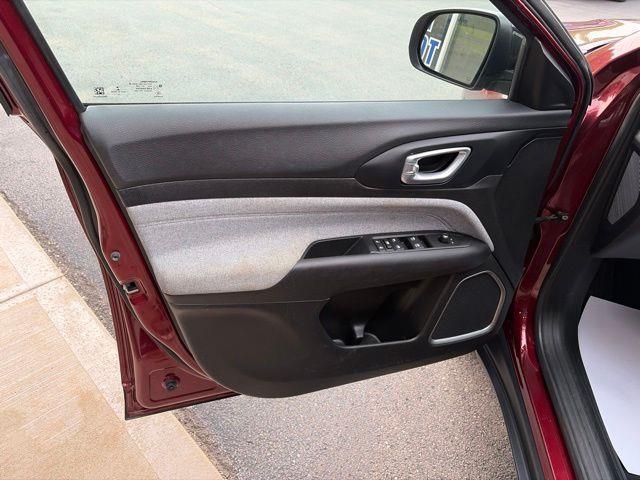 2022 Jeep Compass - $21,989