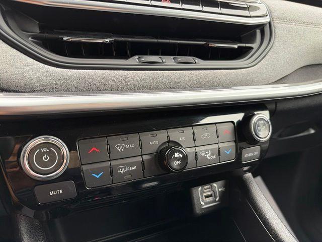 2022 Jeep Compass - $21,989