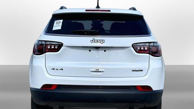 2023 Jeep Compass Latitude Lux