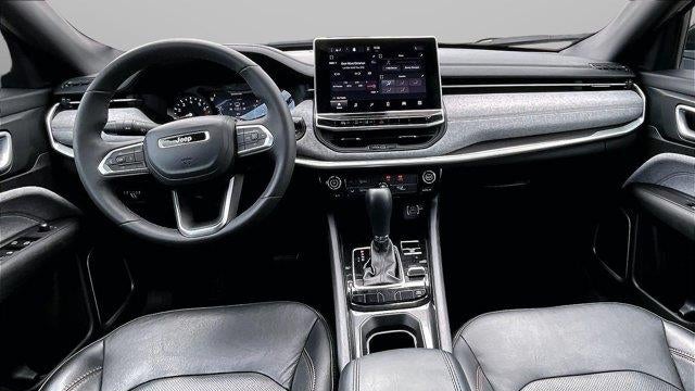 2023 Jeep Compass Latitude Lux