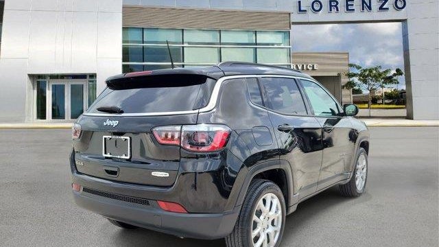 2023 Jeep Compass Latitude Lux