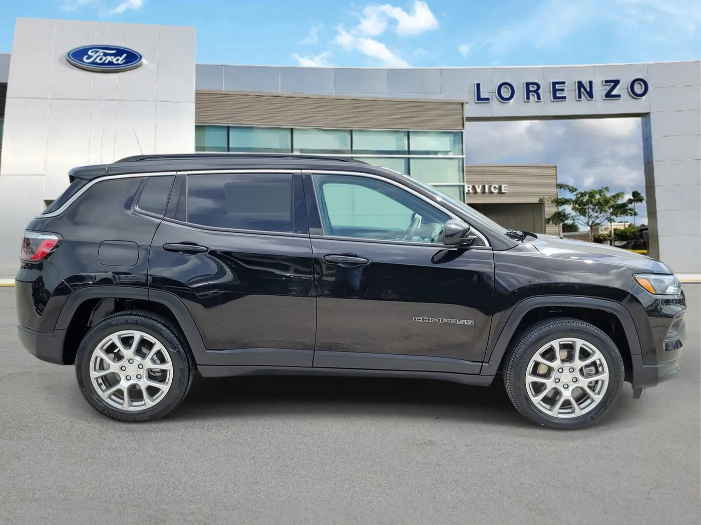 2023 Jeep Compass - $17,880