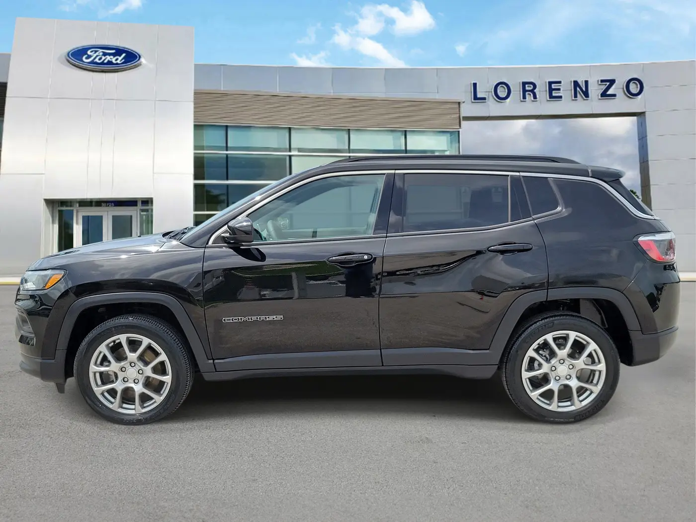 2023 Jeep Compass - $17,880