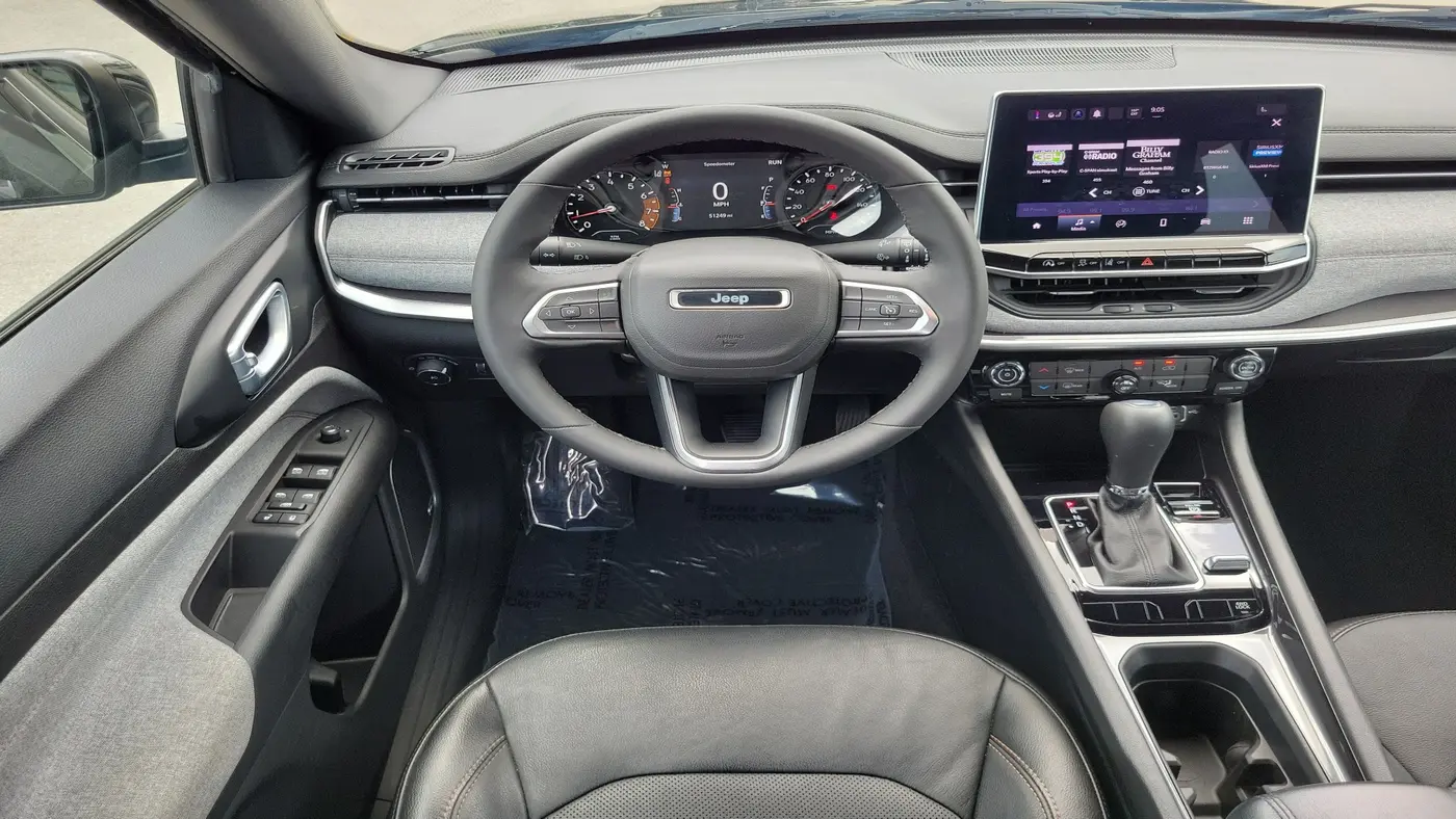 2023 Jeep Compass - $17,880