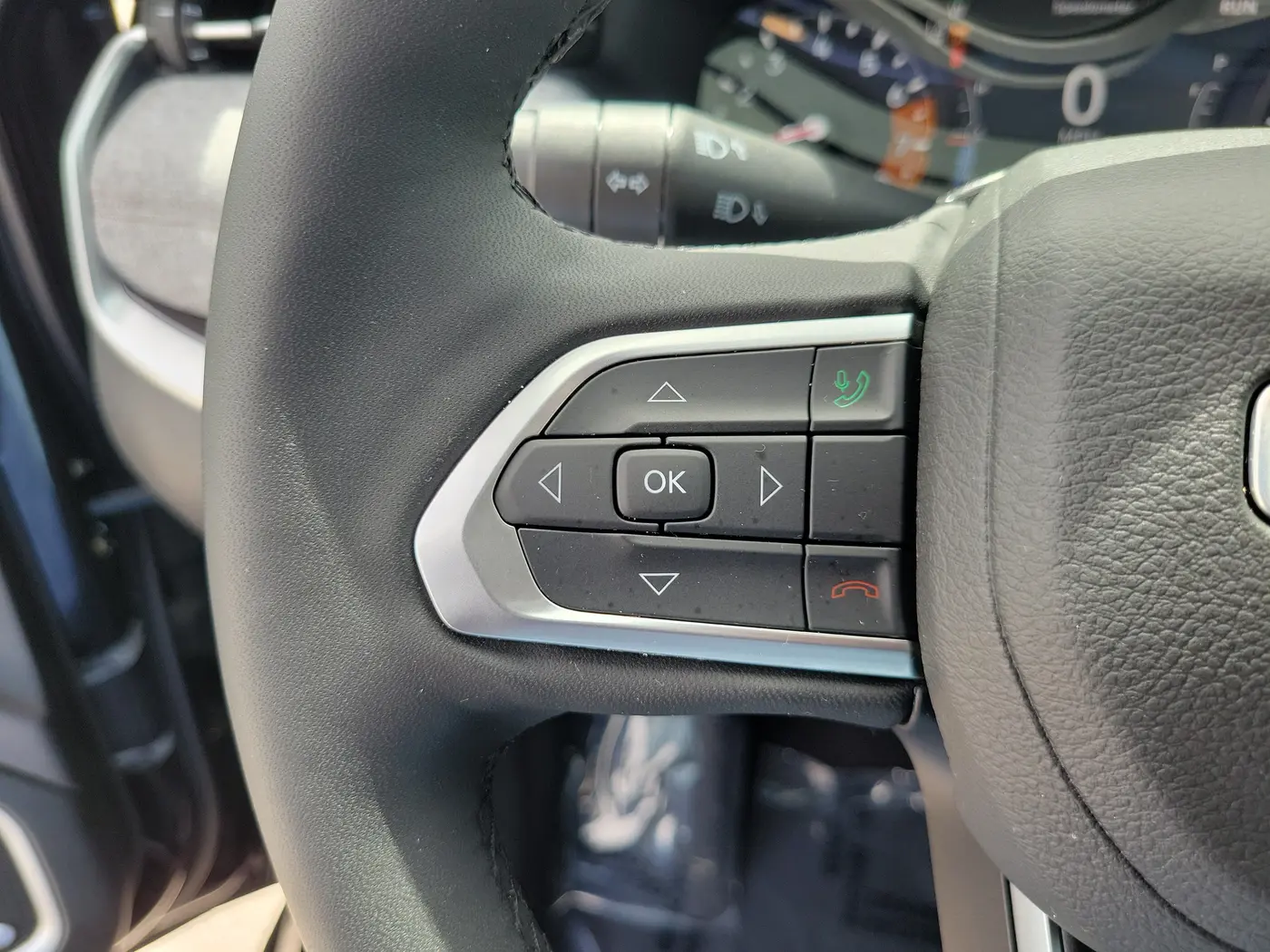2023 Jeep Compass - $17,880