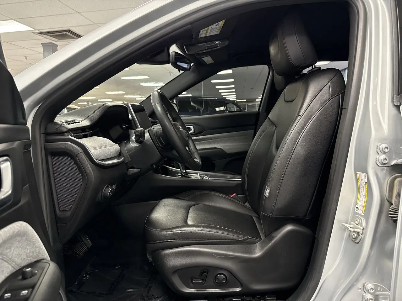 2024 Jeep Compass - $21,924