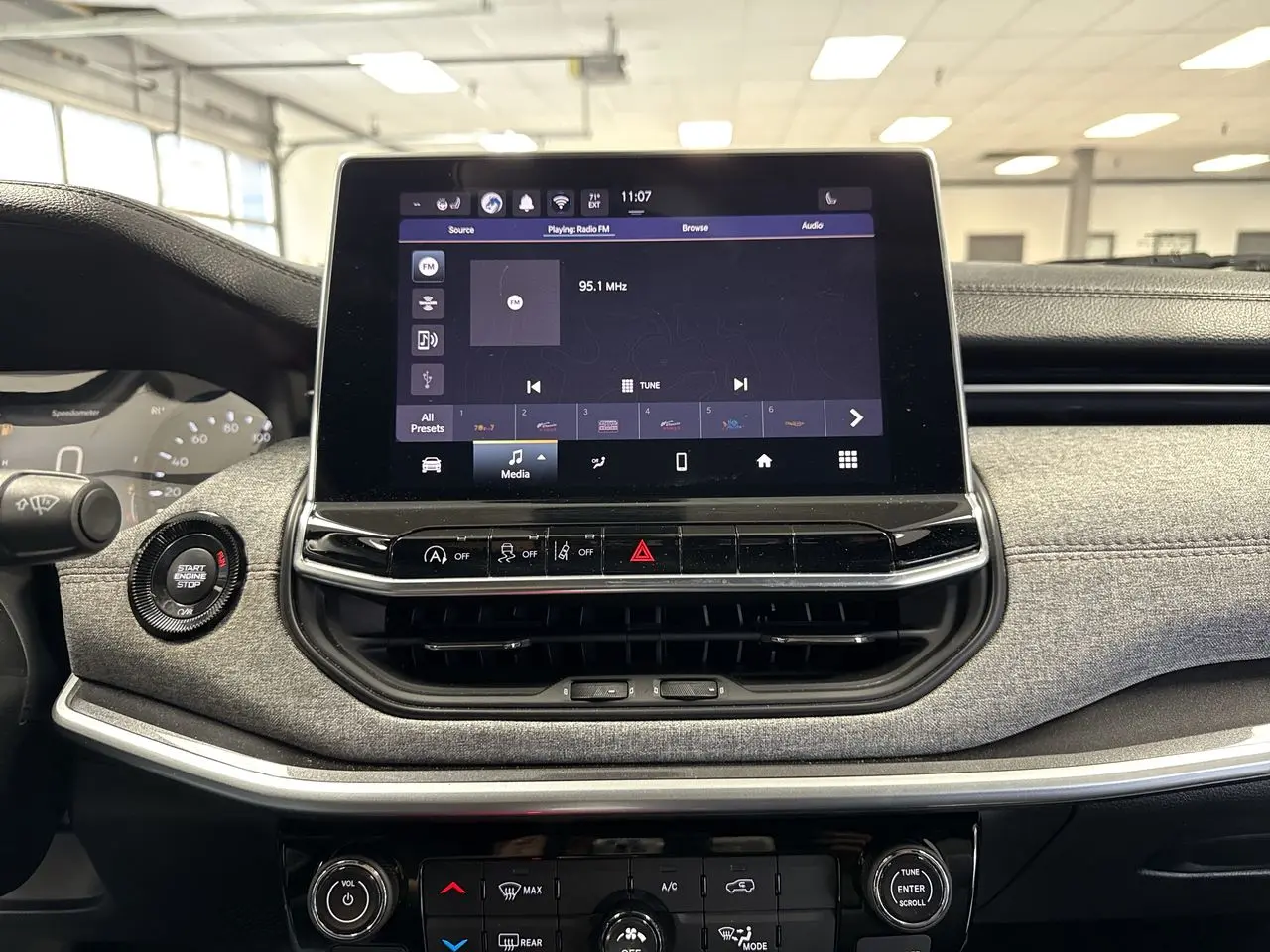 2024 Jeep Compass - $21,924