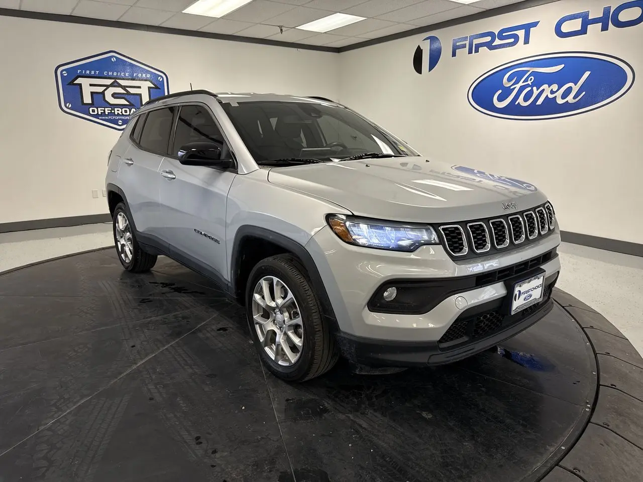 2024 Jeep Compass - $21,924