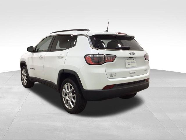 2023 Jeep Compass - $22,993