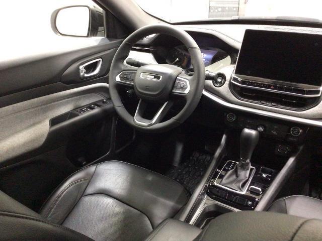 2023 Jeep Compass - $22,993
