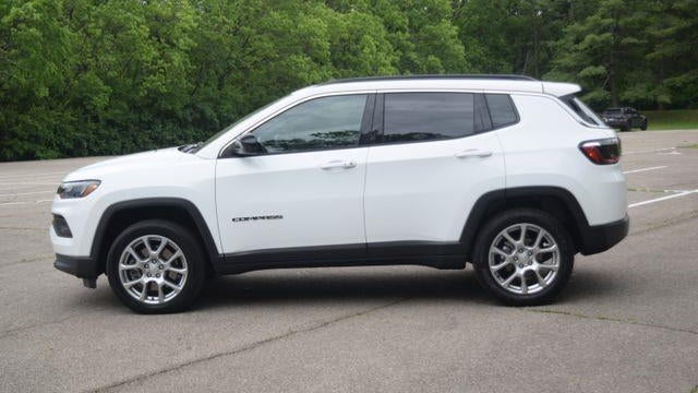 2023 Jeep Compass Latitude Lux